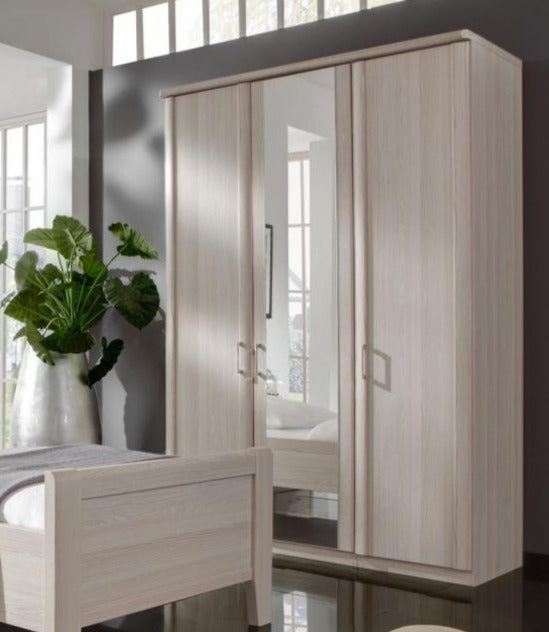 Wiemann Luxor 3+4 3 Door With Mirror Wardrobe